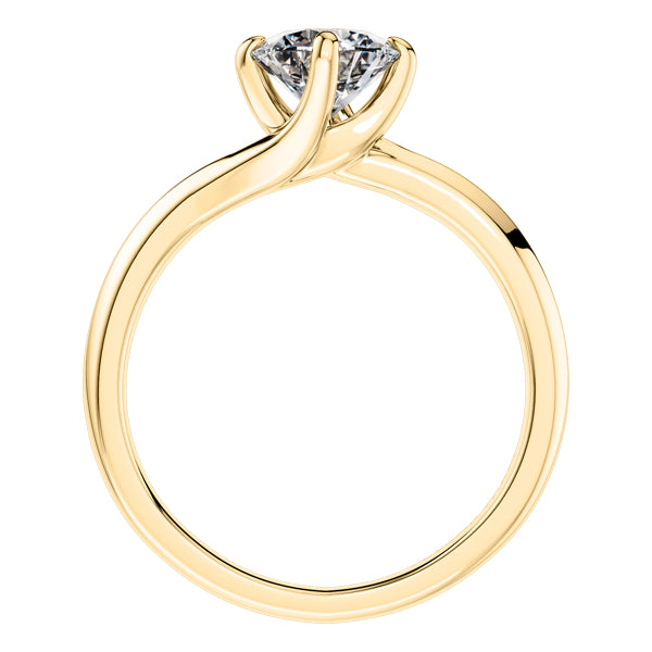 Round Brilliant 18ct Yellow Gold Diamond Engagement Ring.