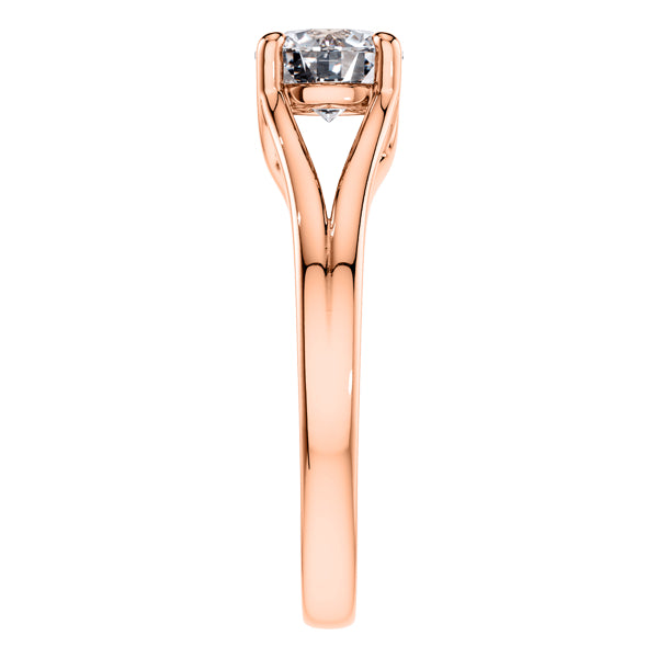 Beautifully Cut Round Diamond in a 4 Claw 18ct Rose Gold Engagement Ring.